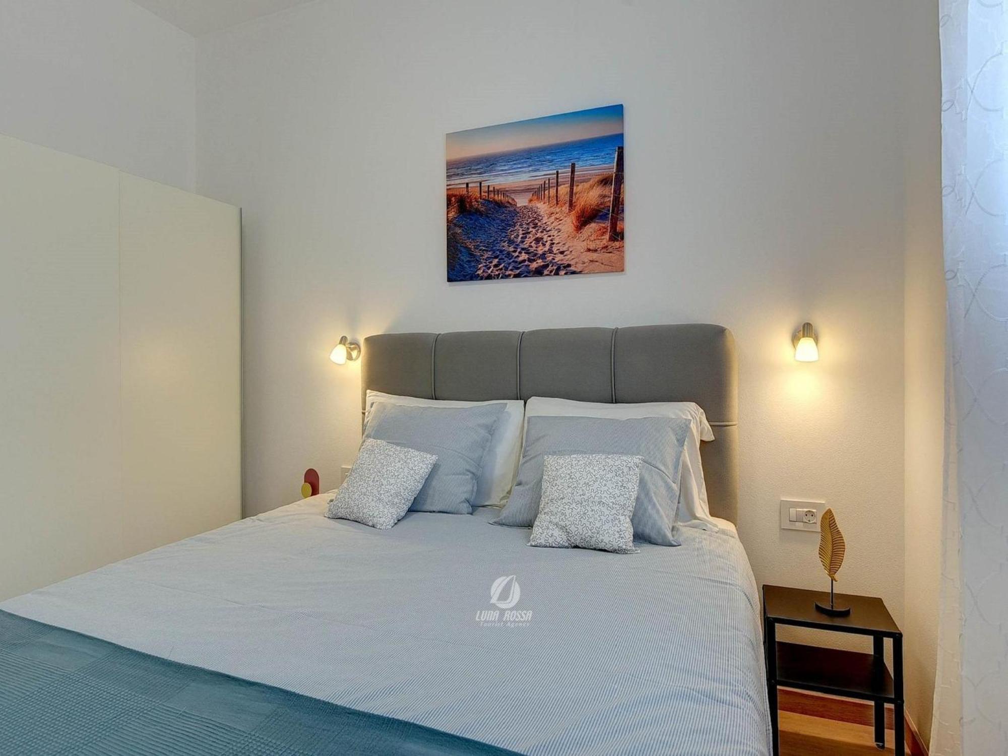 Apartment Spacious With Private Terrace And Garden
