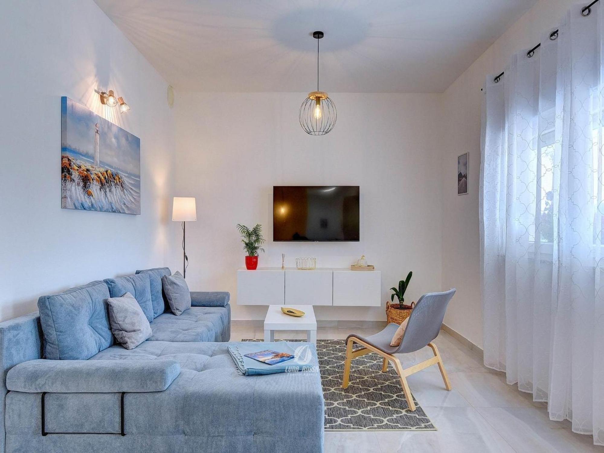 Apartment Spacious With Private Terrace And Garden Pula